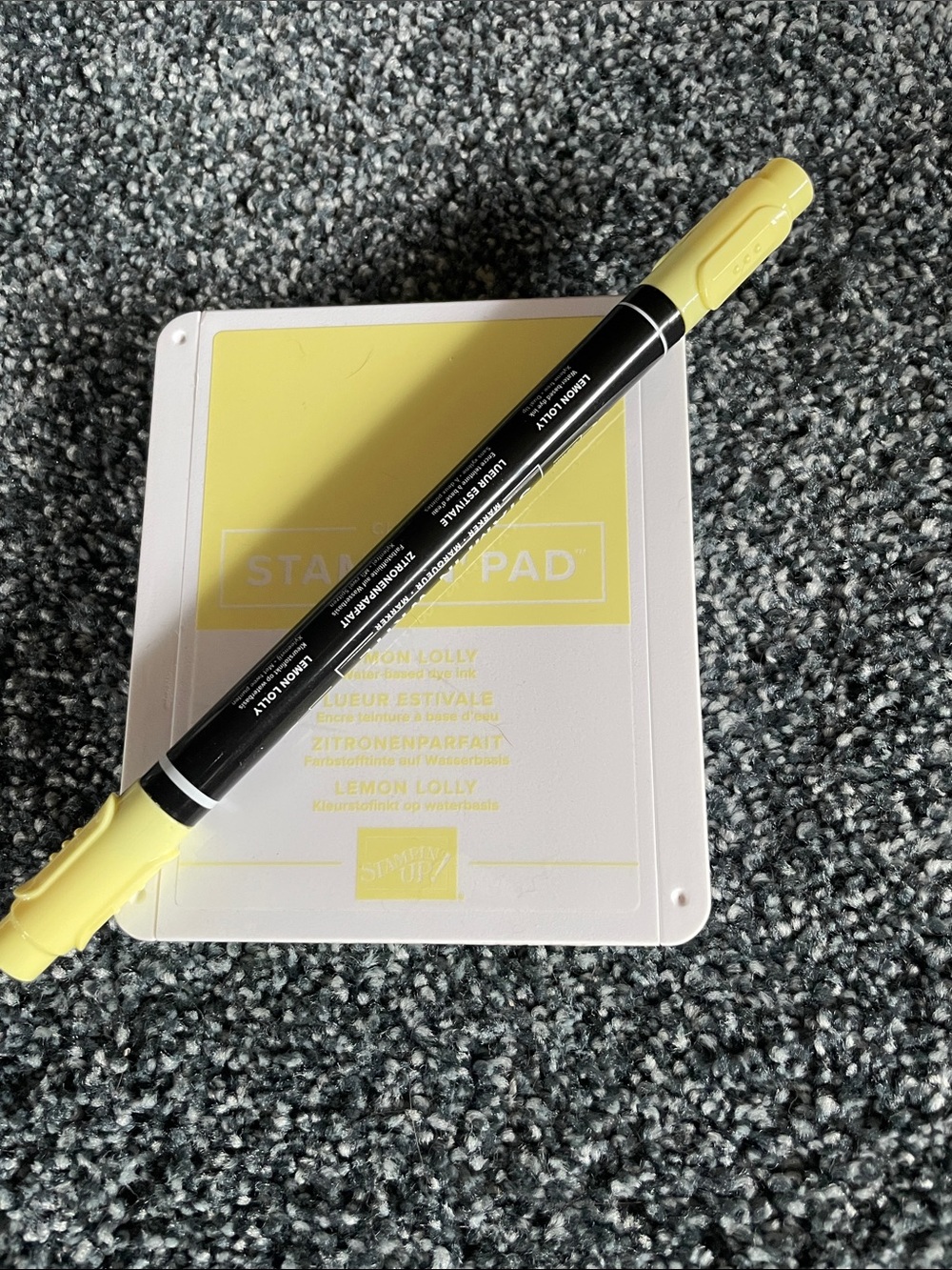 Stampin' Up! Lemon Yellow Dual-Tip Marker with Matching Ink Pad